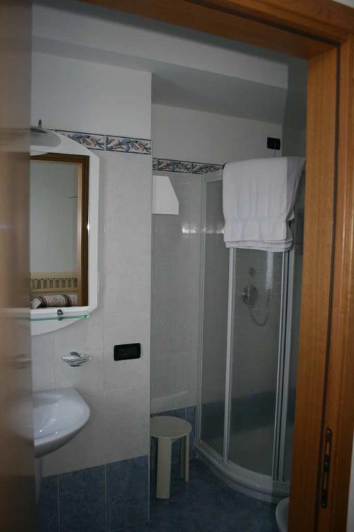 Hotel Ristorante La Rua Carre Room photo